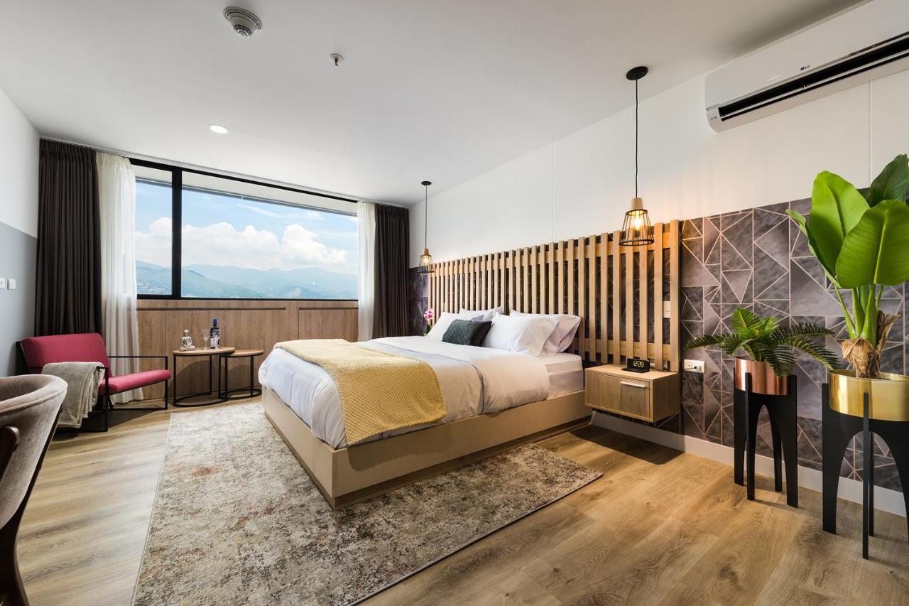 Go Living And Suites - Jalo Rent Медельин Экстерьер фото
