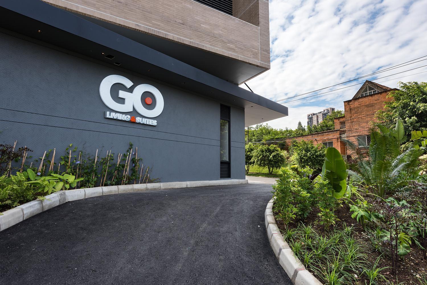 Go Living And Suites - Jalo Rent Медельин Экстерьер фото